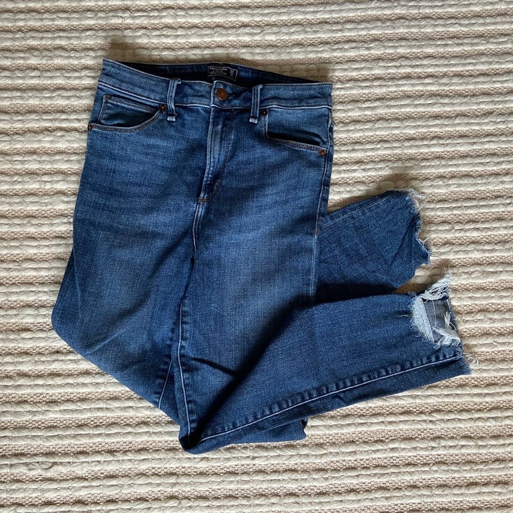 abercrombie skinny jeans with distressed bottoms